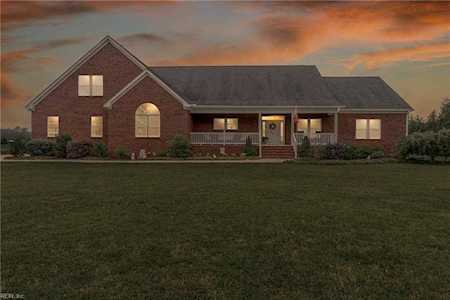1008 W Saint Brides Rd Chesapeake, VA 23322