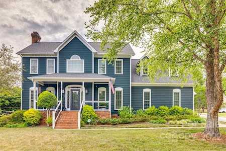 1536 Stallion Way Gastonia, NC 28056