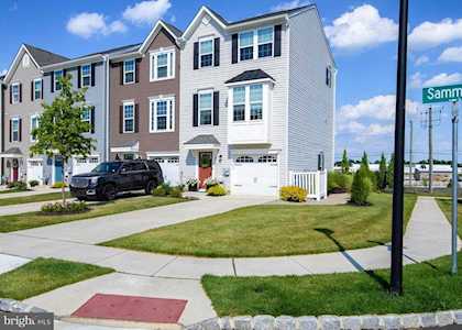 613 Sammy St Swedesboro, NJ 08085