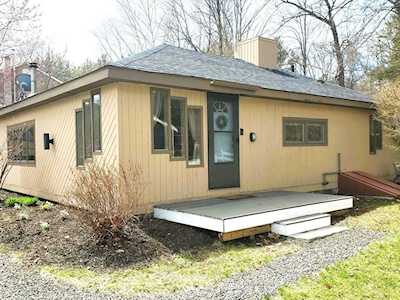 28 Evelyn Dr. Holland, MA 01521