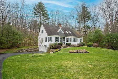 22 Smallwood Circle Boylston, MA 01505
