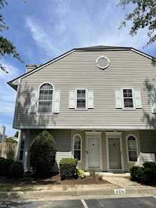 1657 Pattington Circle Virginia Beach, VA 23454