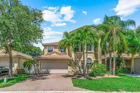 6569 Lurais Drive Lake Worth Beach, FL 33463