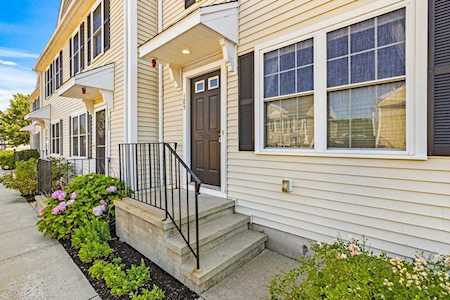 105 Boxberry Ln #105 Rockland, MA 02370