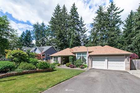 1390 E Old Ranch Rd Allyn, WA 98524