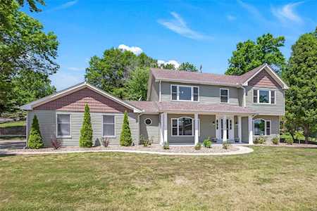 37 Dauphine Dr Lake St Louis, MO 63367