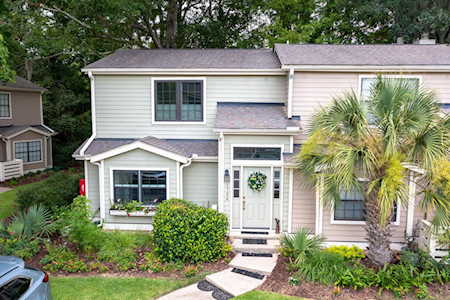 1734 Villa Maison Mount Pleasant, SC 29464