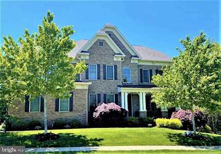 42233 Majestic Knolls Dr Brambleton, VA 20148