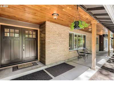 1880 SW Pheasant Dr Beaverton, OR 97003