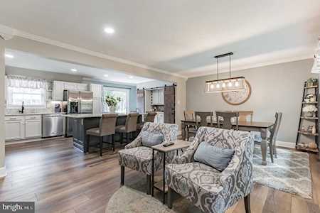 25 Sandra Ln Tabernacle, NJ 08088