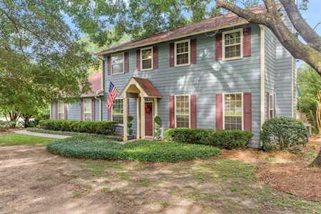 3900 Royal Oaks Dr Tallahassee, FL 32309