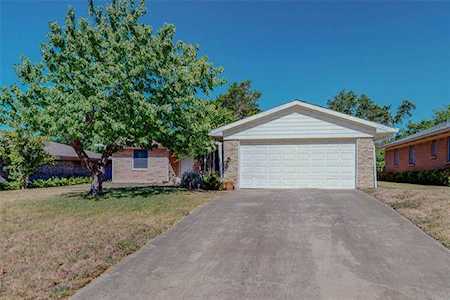 3715 Rock Bluff Drive Dallas, TX 75227
