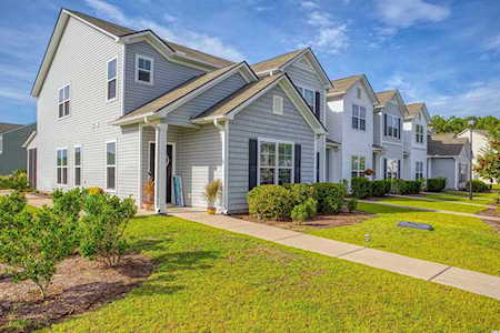 215 Castle Dr. #1415 Myrtle Beach, SC 29579