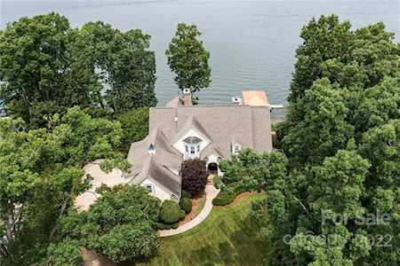 172 Pinnacle Ln Mooresville, NC 28117
