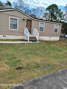 8558 Noroad Jacksonville, FL 32210