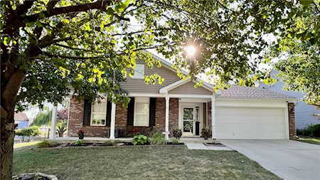 1240 Yellowstone Way Franklin, IN 46131