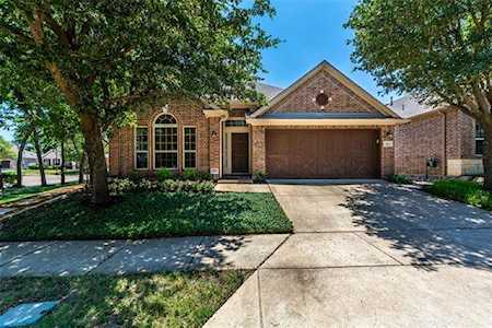 418 Braddock Drive Fairview, TX 75069