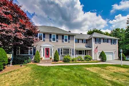 40 Sachem Rock Ave East Bridgewater, MA 02333