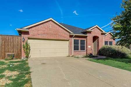 100 Clark Drive Ferris, TX 75125
