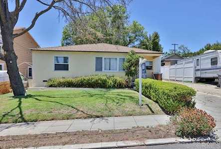 2794 Olive Street Lemon Grove, CA 91945