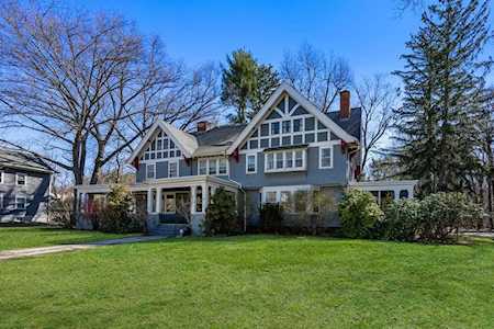 73 Washington Rd Springfield, MA 01108