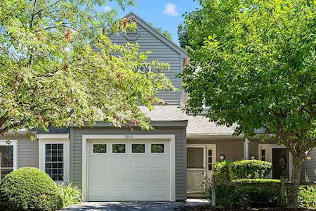 702 Ridgefield Cir #B Clinton, MA 01510