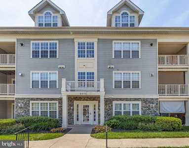 8809 Stone Ridge Circle #T-2 Pikesville, MD 21208