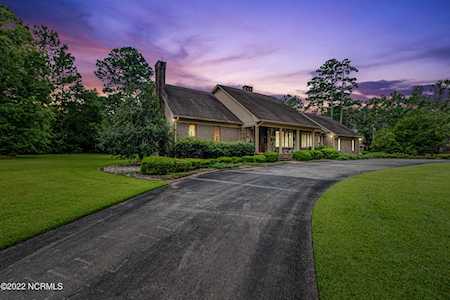 2218 Colony Plaza Jacksonville, NC 28546