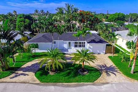 177 Vassar Drive Lake Worth Beach, FL 33460