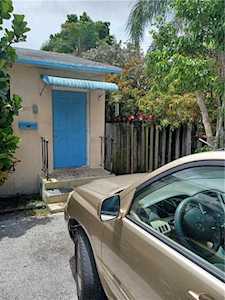 1301 NE 2nd Ave Fort Lauderdale, FL 33304