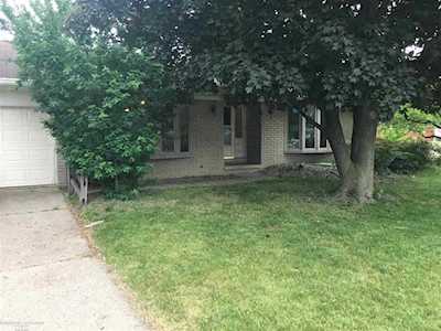 8920 Clinton River Rd Sterling Heights, MI 48314