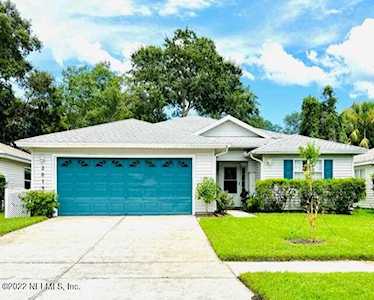 2019 Featherwood Dr Jacksonville, FL 32233