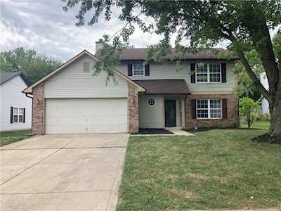 1025 Killian Dr Mooresville, IN 46158