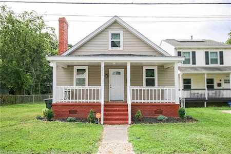 1810 Laguard Dr Hampton, VA 23661