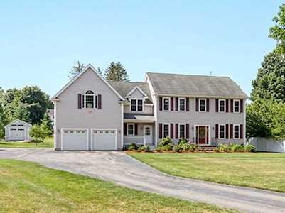 16 Charles St Bedford, MA 01730