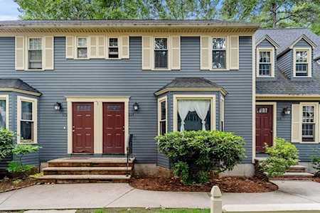 169 Wellman Ave #169 Chelmsford, MA 01863