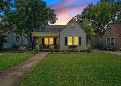 4409 Birchman Avenue Fort Worth, TX 76107