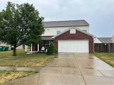 3525 Firethorn Dr Whitestown, IN 46075