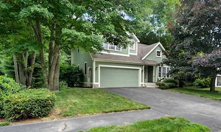 28 Exeter Farms Rd Exeter, NH 03833