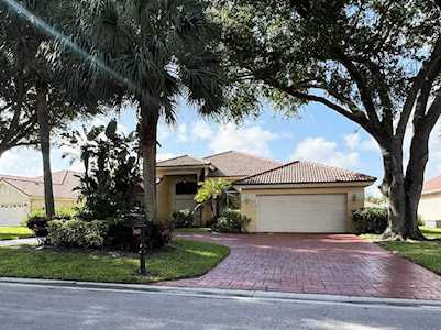 7420 NW 74th Dr Parkland, FL 33067