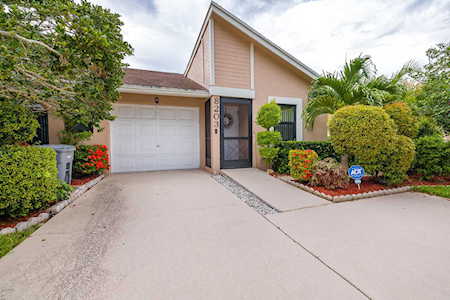 8203 Summerbreeze Lane Boca Raton, FL 33496