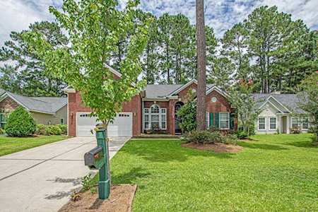 546 Pointe of Oaks Rd Summerville, SC 29485