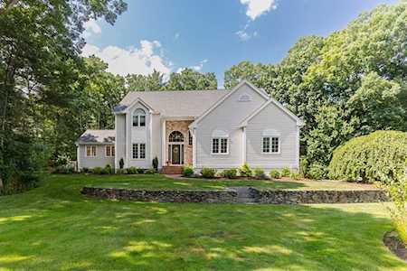 128 York Rd Mansfield, MA 02048