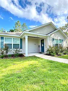 49 King Bee Dr Crawfordville, FL 32327