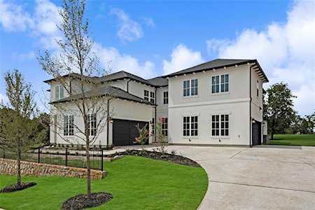 904 Jamestown Lane Southlake, TX 76092
