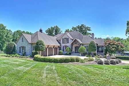 105 Grey Lady Ct Mooresville, NC 28117