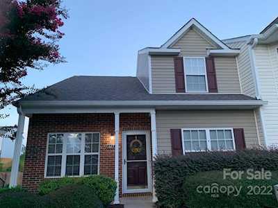 665 Rock Lake Glen Fort Mill, SC 29715