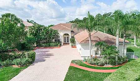 8391 Ironhorse Court West Palm Beach, FL 33412