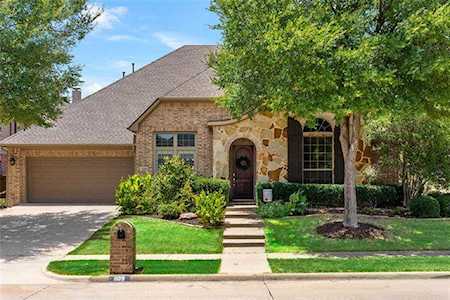 1109 Well Meadow Lane Mckinney, TX 75071