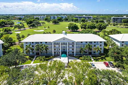 6169 Balboa Circle #401 Boca Raton, FL 33433